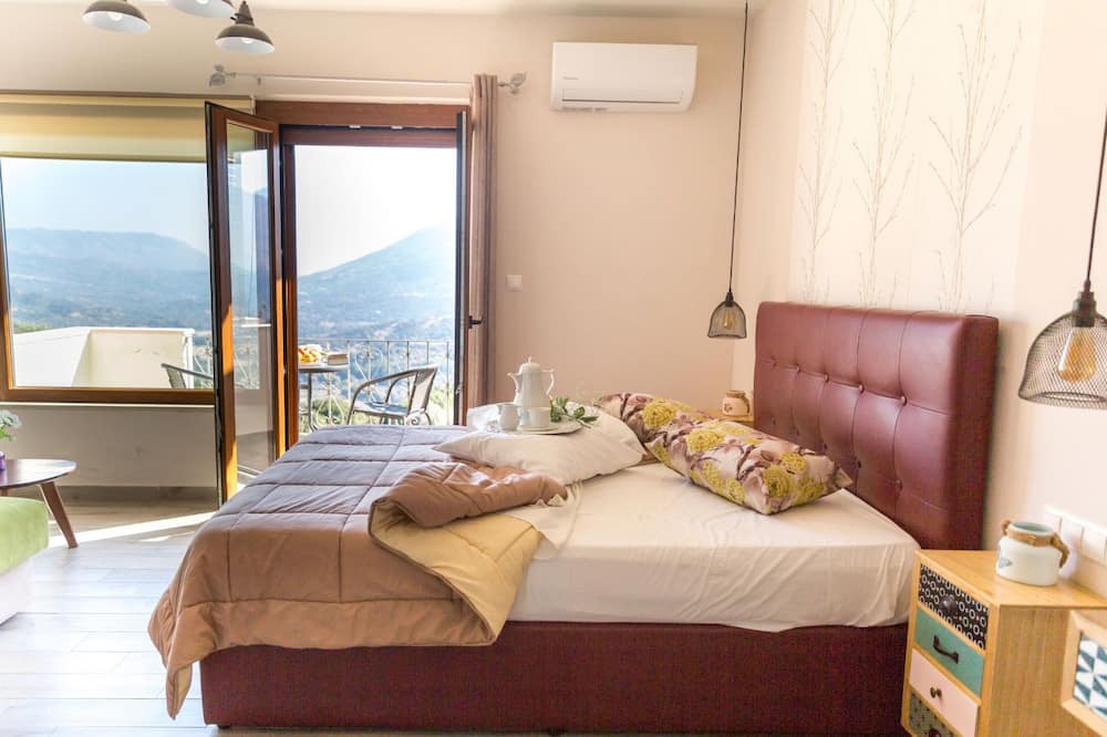 Photo of Bedroom in Thronos