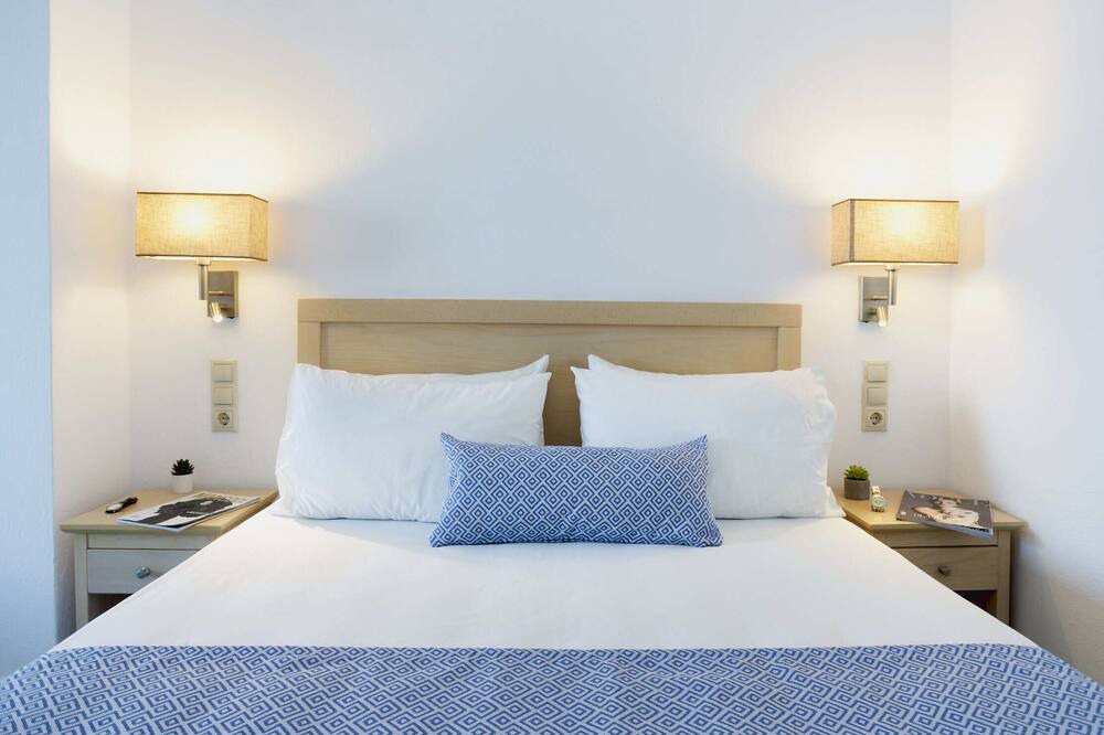 Photo of Bedroom in Drapanos