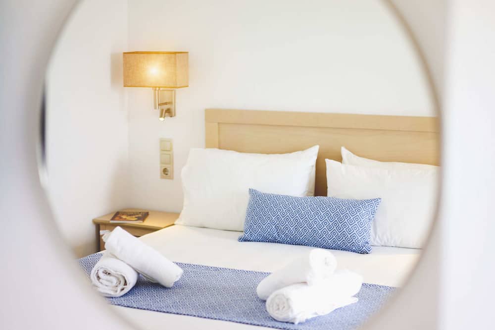 Photo of Bedroom in Drapanos