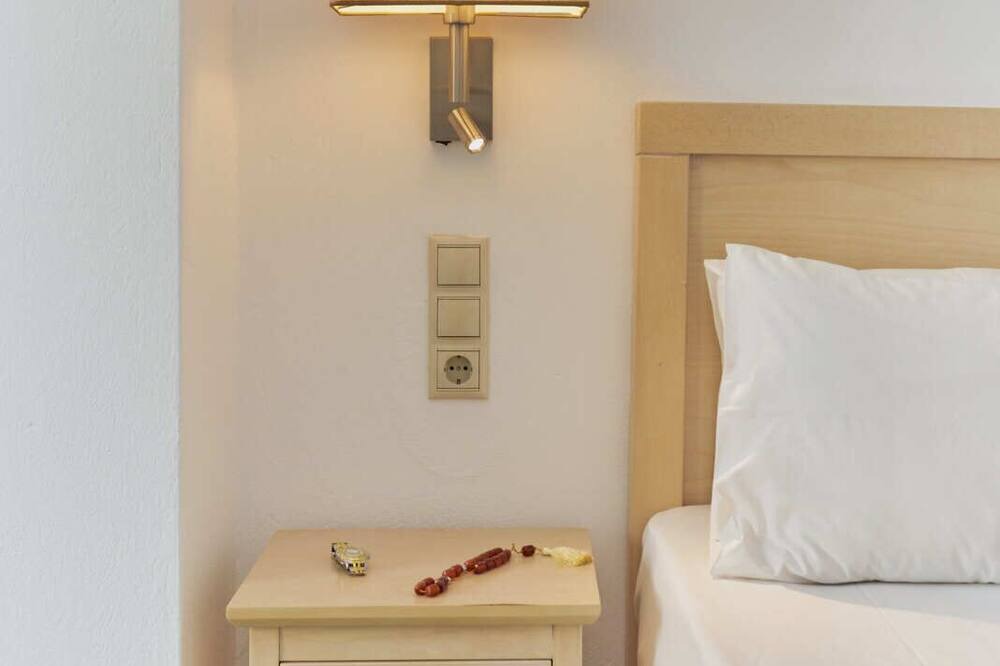 Photo of Bedroom in Drapanos