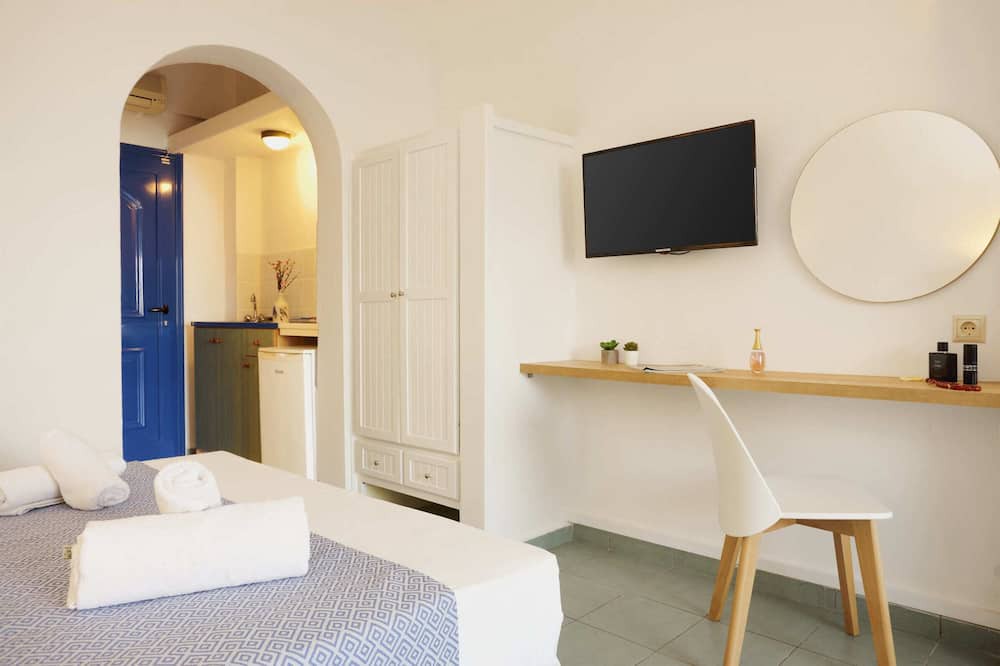 Photo of Bedroom in Drapanos