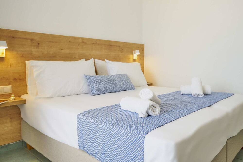 Photo of Bedroom in Drapanos