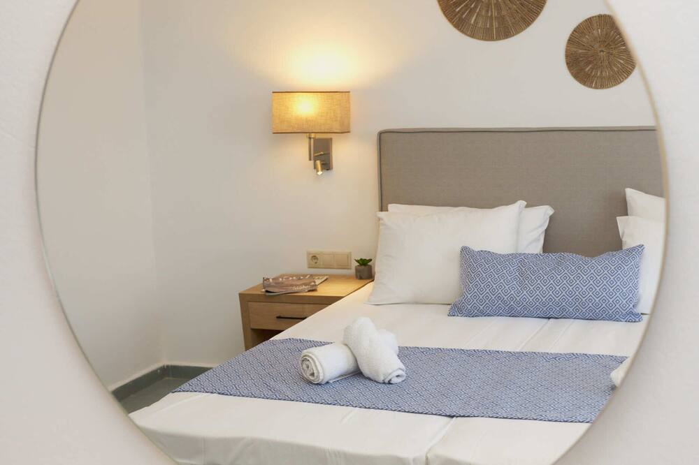 Photo of Bedroom in Drapanos