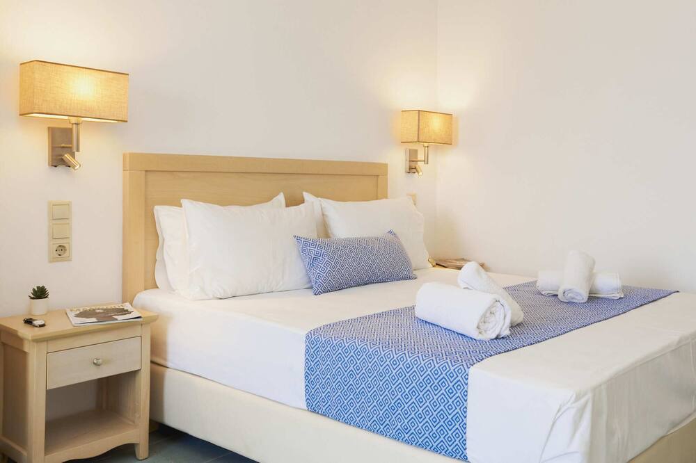 Photo of Bedroom in Drapanos