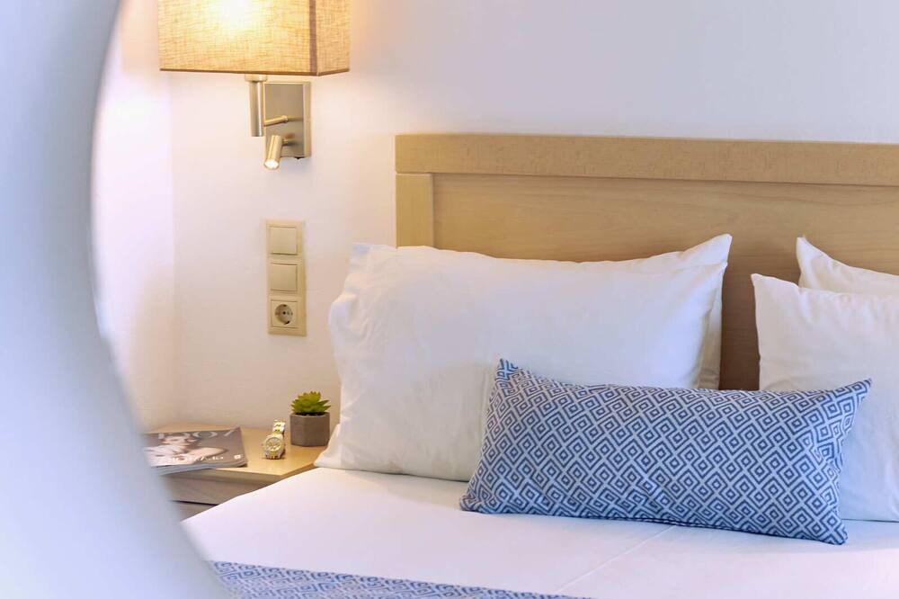 Photo of Bedroom in Drapanos