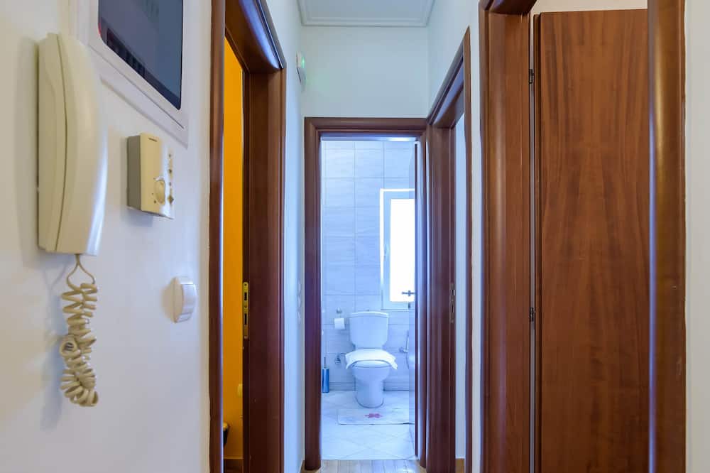 Photo of Bathroom in Ilioupoli