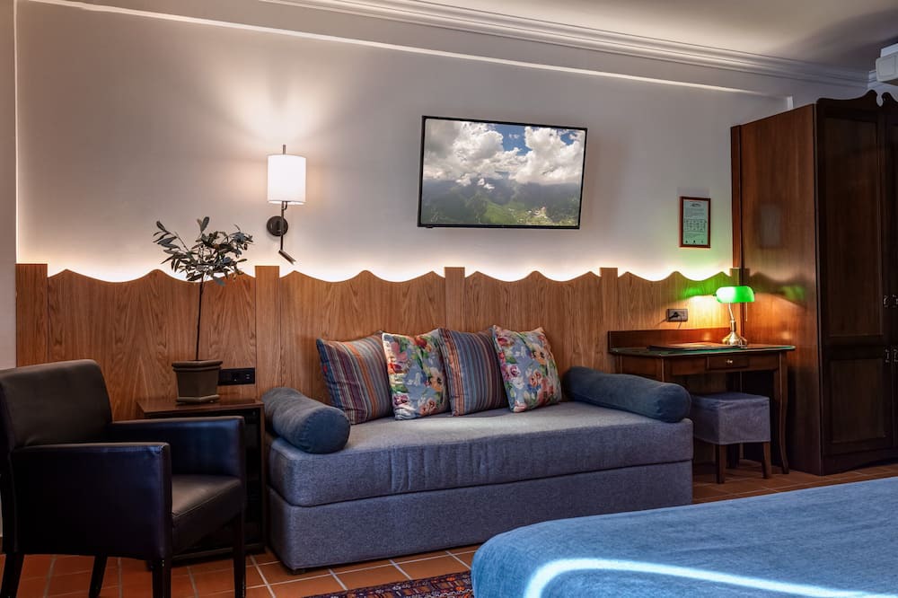Photo of Bedroom in Naousa