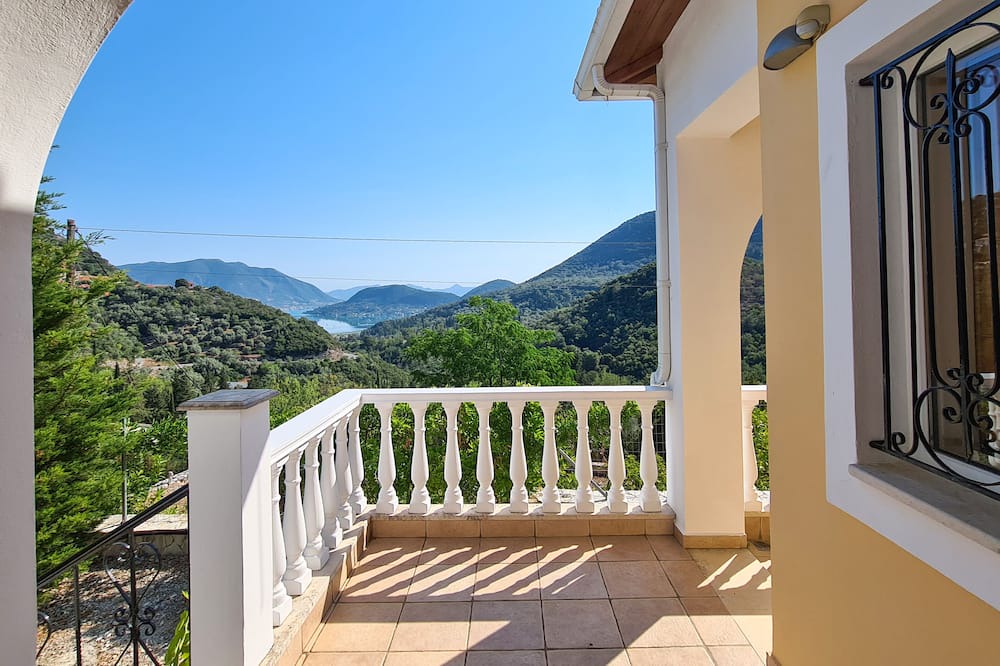Photo of Patio Balcony in Katokhorion