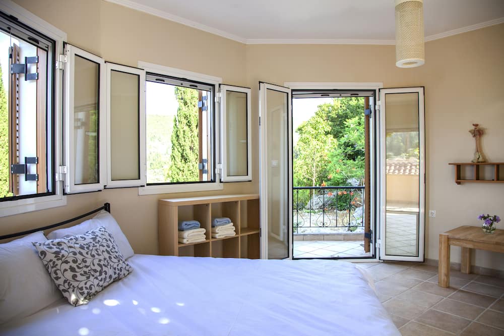 Photo of Bedroom in Katokhorion