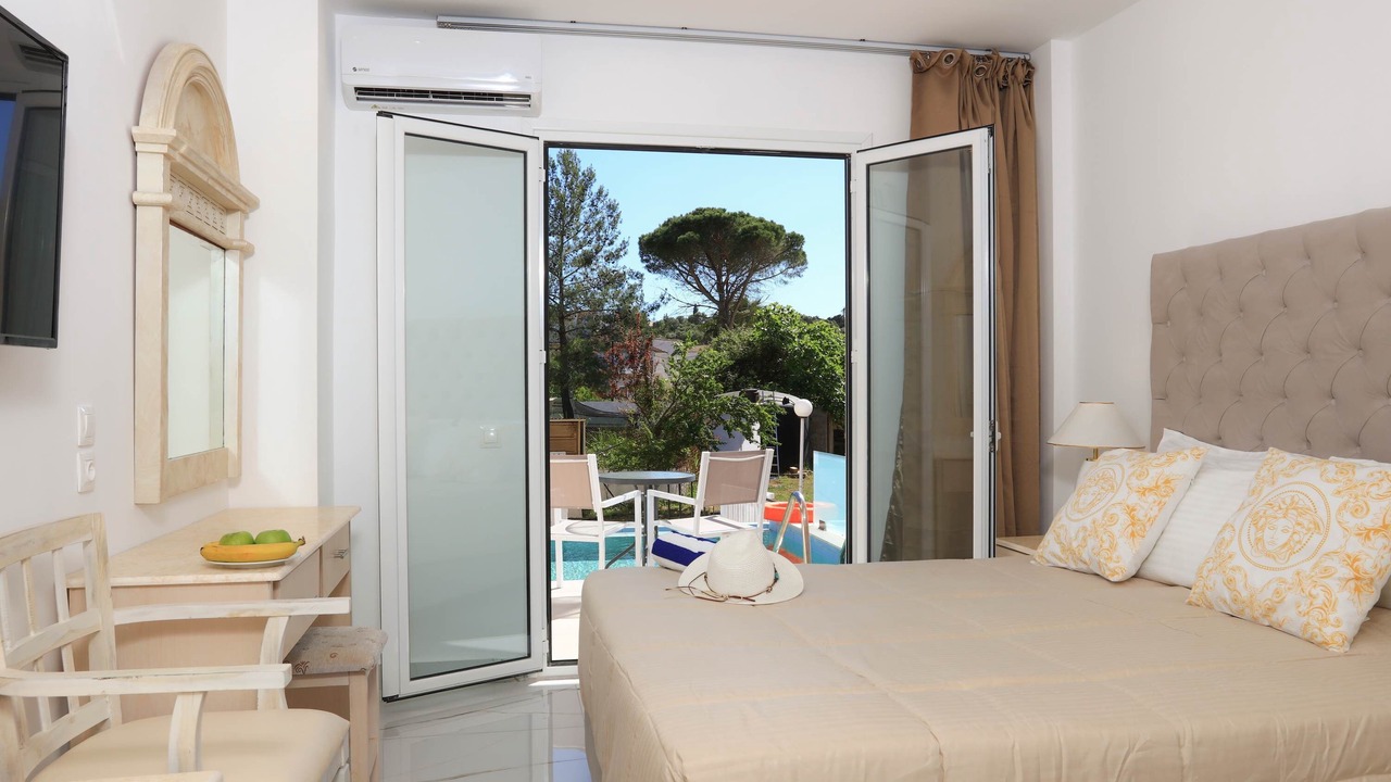 Photo of Bedroom in Kavos