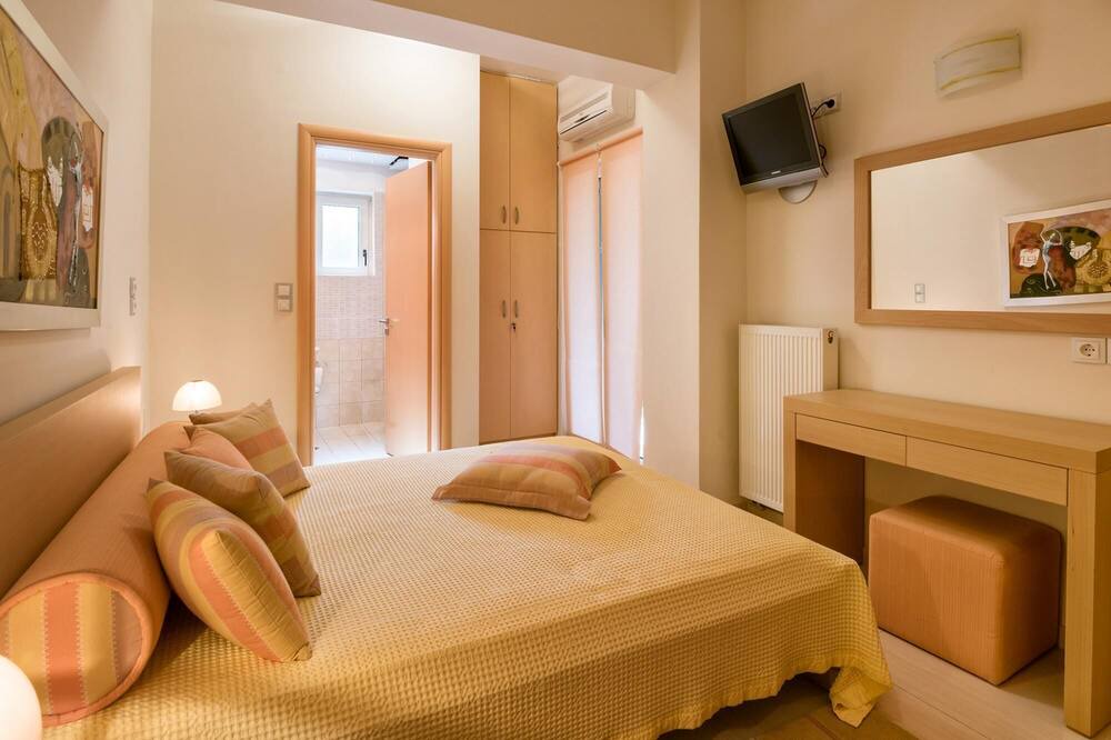 Photo of Bedroom in Roussospiti