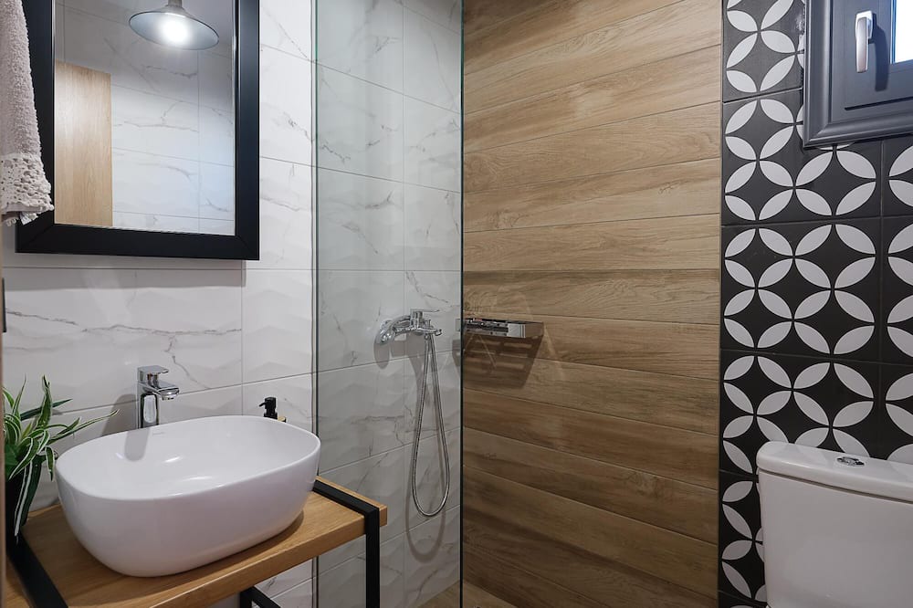 Photo of Bathroom in Monopari