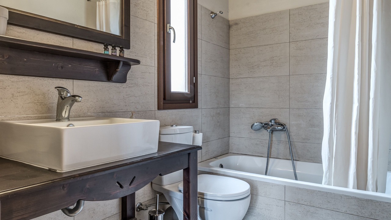 Photo of Bathroom in Agios Georgios