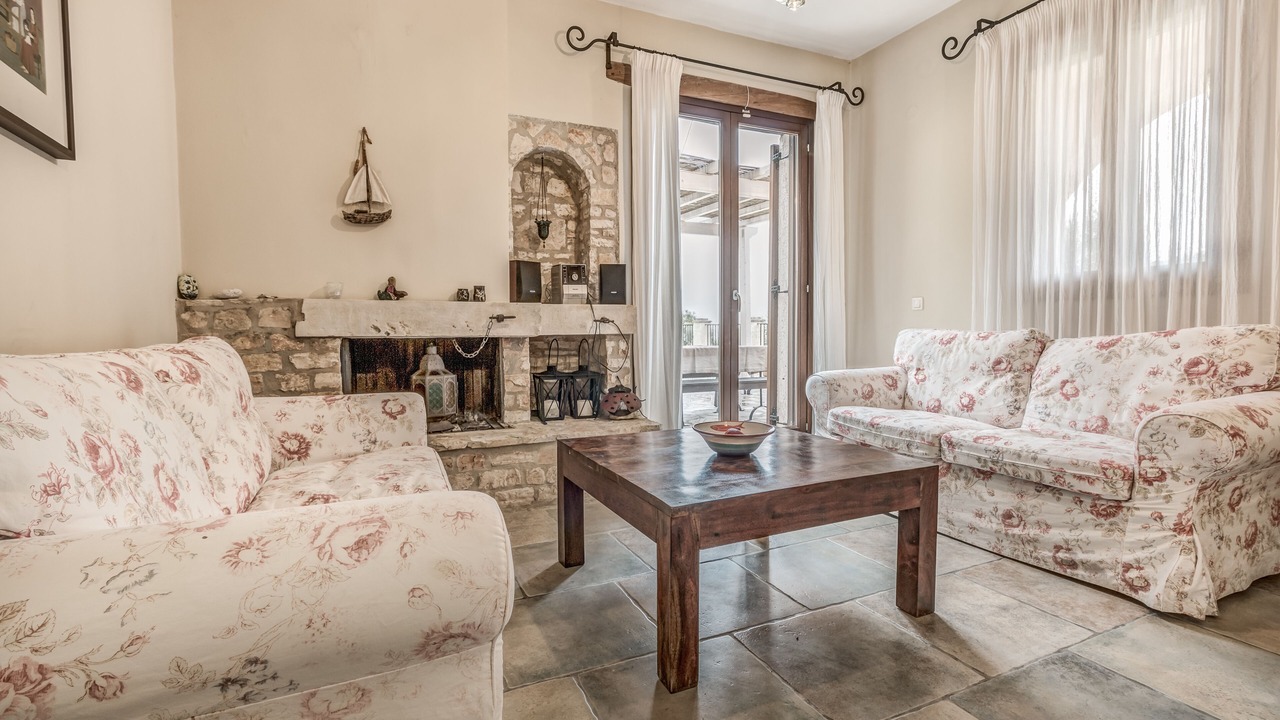 Photo of Livingroom in Agios Georgios