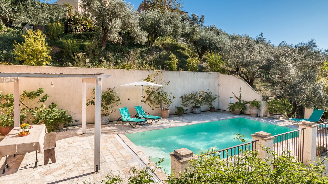 Photo of Outdoor in Agios Georgios