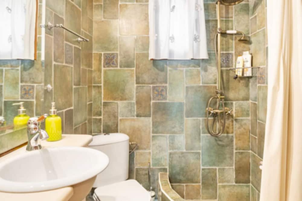 Photo of Bathroom in Nea Makri