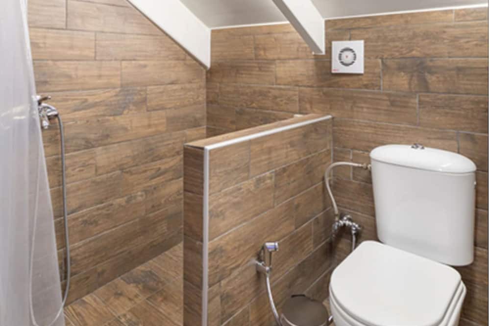Photo of Bathroom in Nea Makri