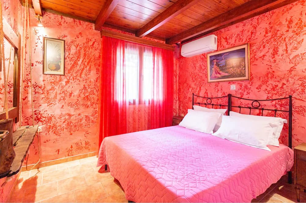 Photo of Bedroom in Nea Makri