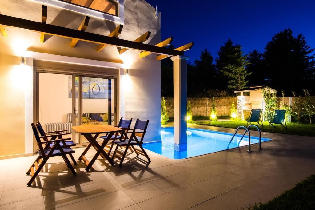 Photo of Outdoor in Margarites