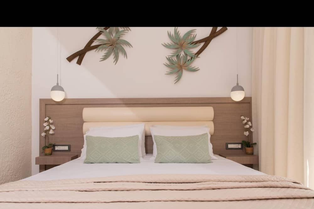 Photo of Bedroom in Alonia