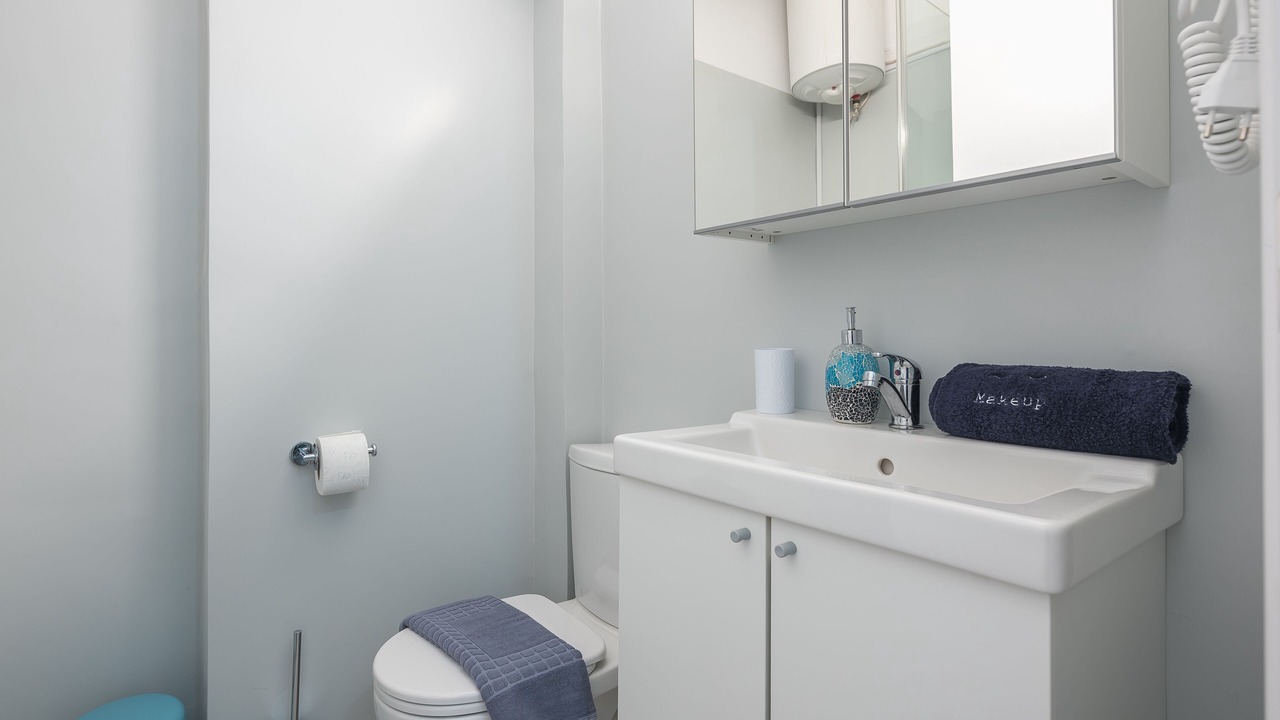 Photo of Bathroom in Ilisia