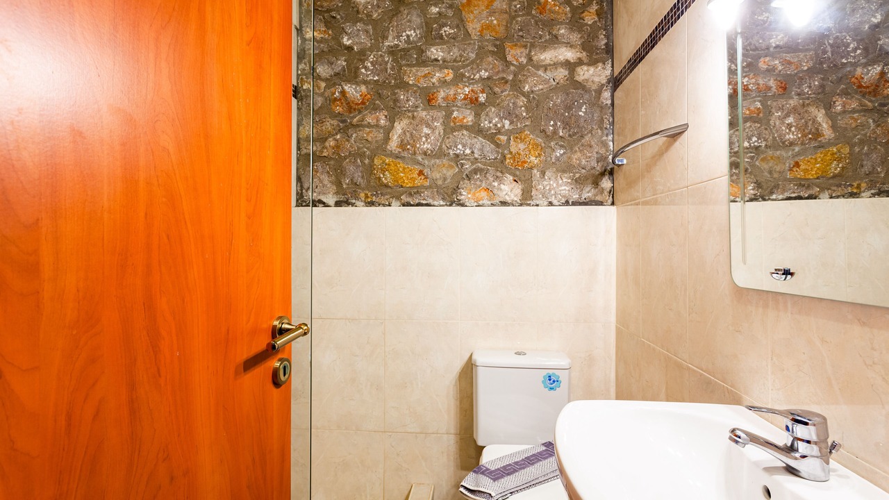 Photo of Bathroom in Paralio Astros