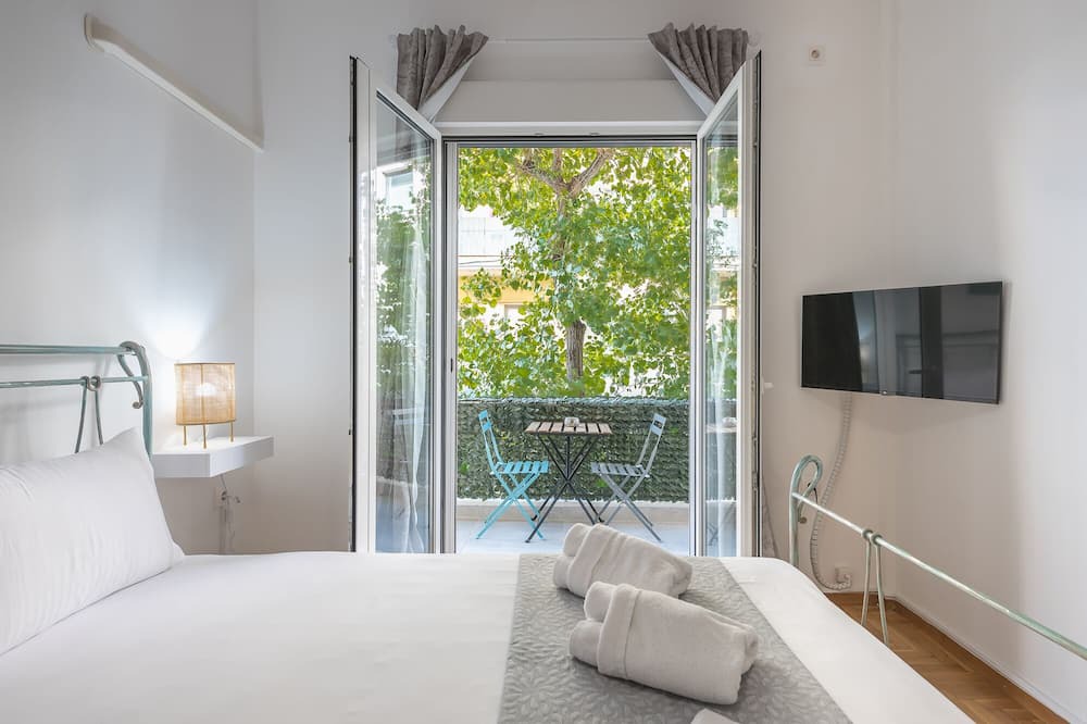 Photo of Bedroom in Ampelokipoi