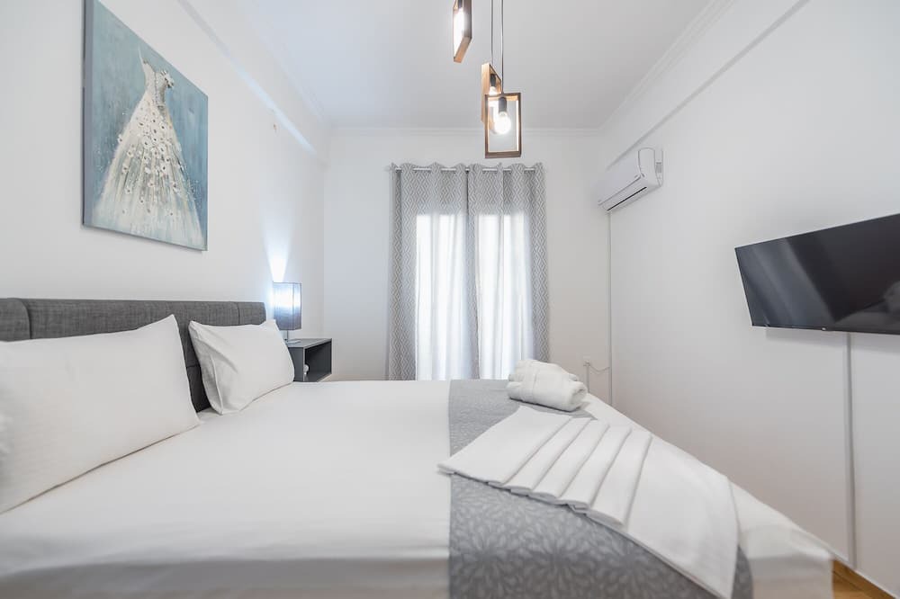 Photo of Bedroom in Ampelokipoi