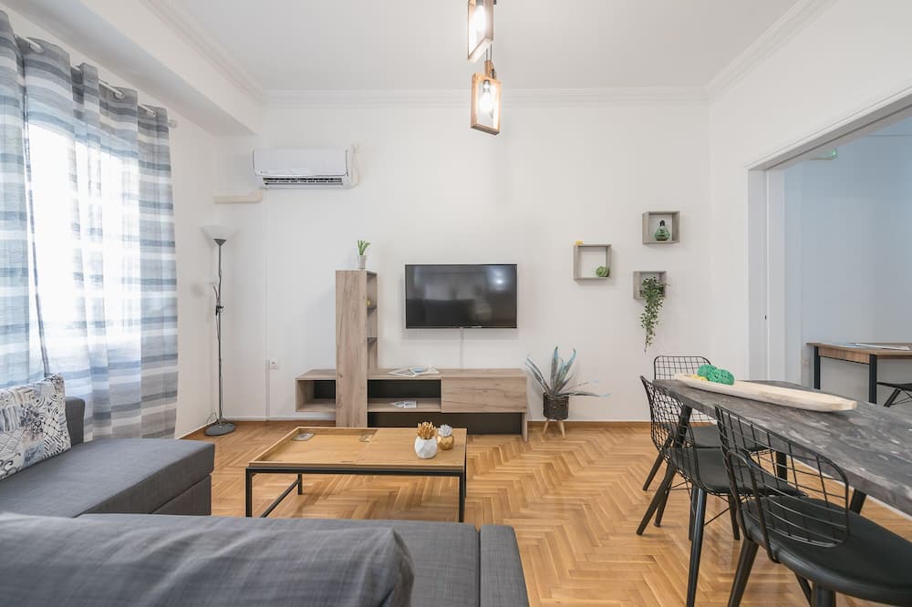 Photo of Livingroom in Ampelokipoi
