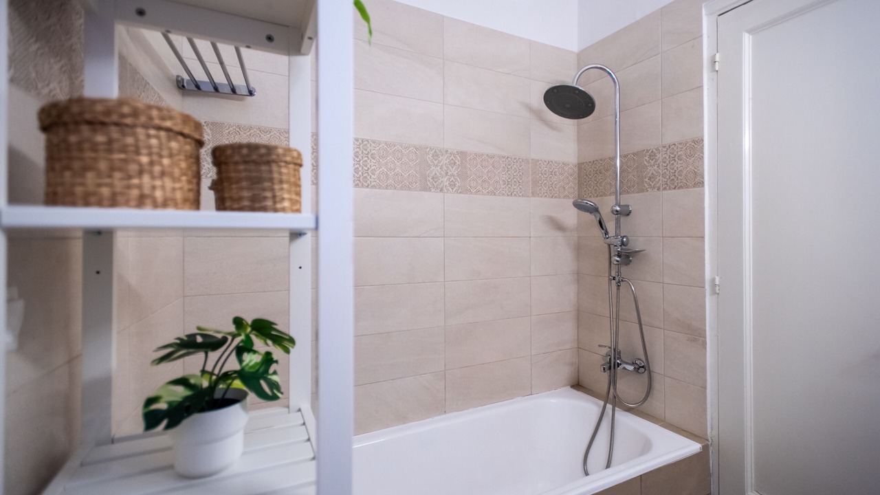 Photo of Bathroom in Anafiotika