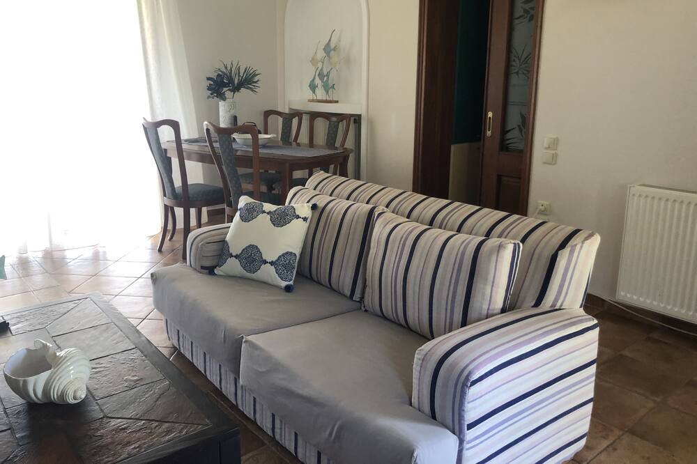 Photo of Livingroom in Lefokastron