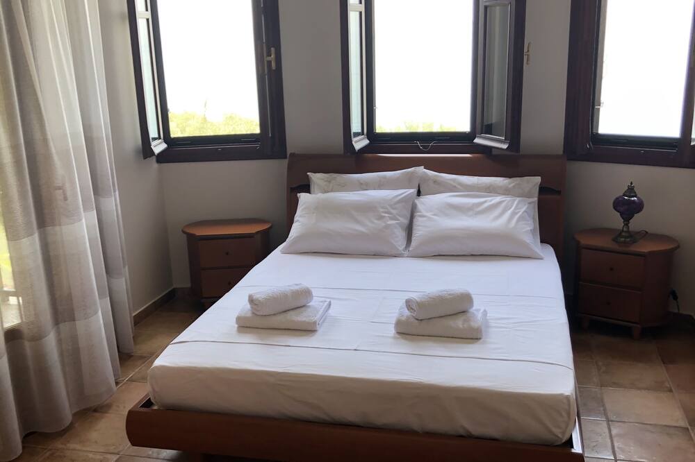 Photo of Bedroom in Lefokastron