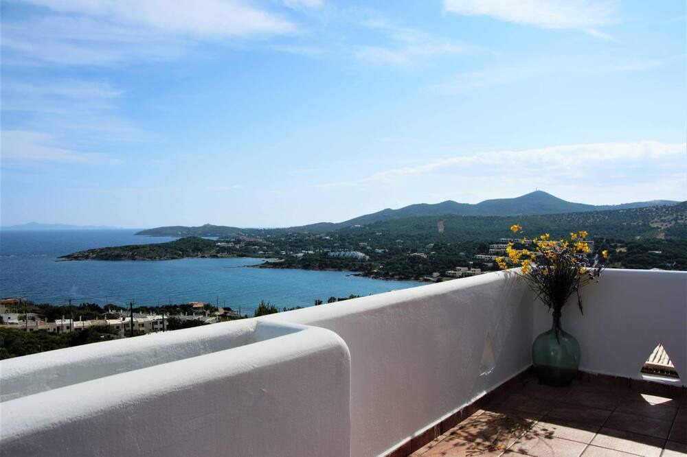 Photo of Patio Balcony in Lavreotiki