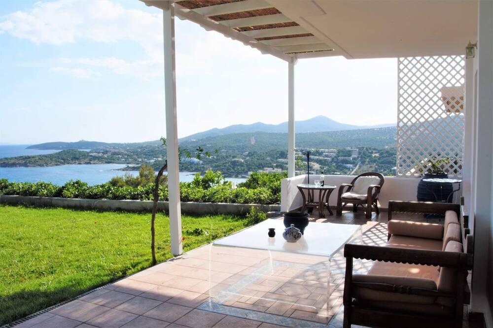 Photo of Patio Balcony in Lavreotiki
