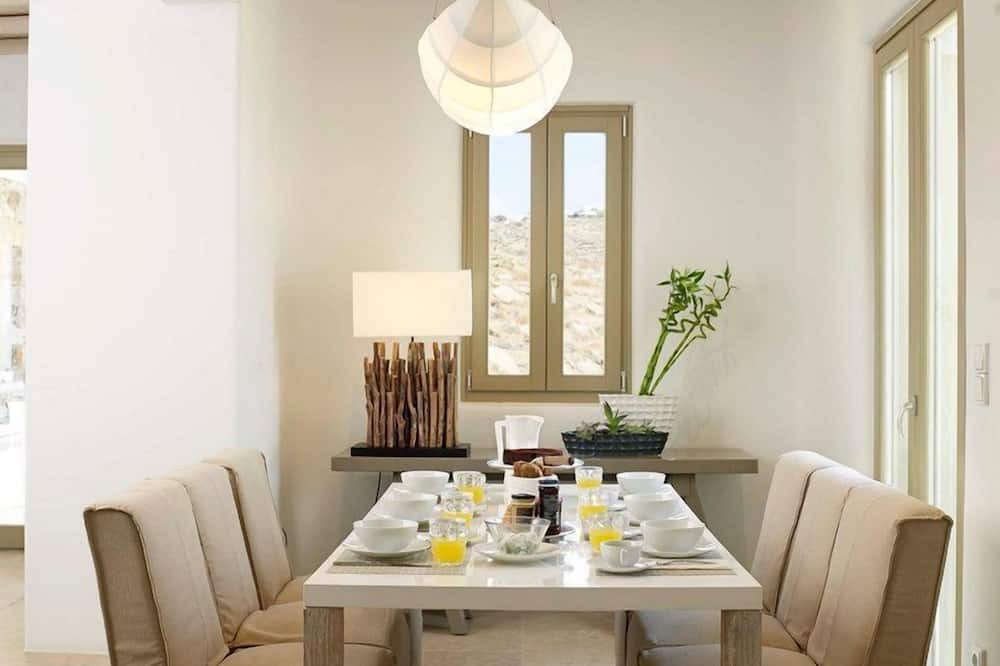 Photo of Kitchen in Paradise