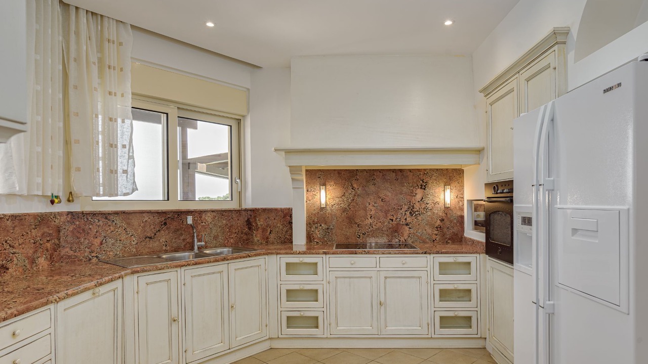 Photo of Kitchen in Lavreotiki