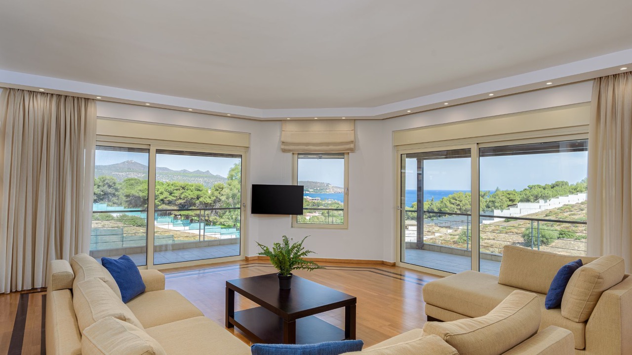 Photo of Livingroom in Lavreotiki
