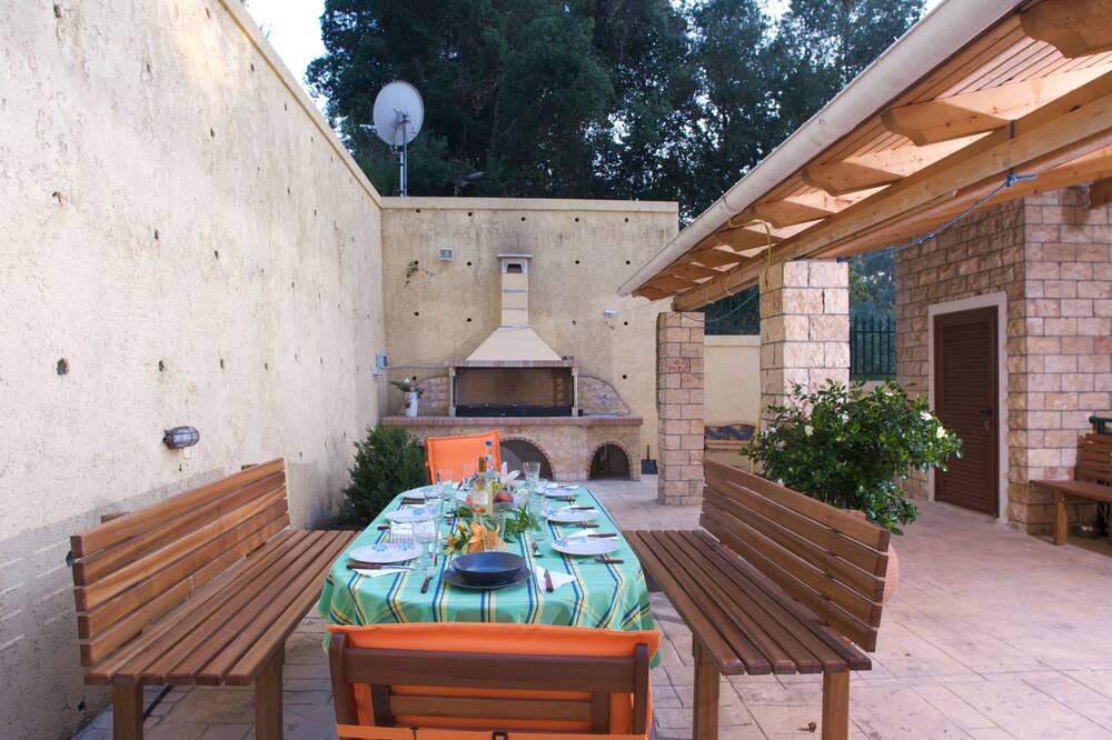 Photo of Patio Balcony in Kato Korakiana