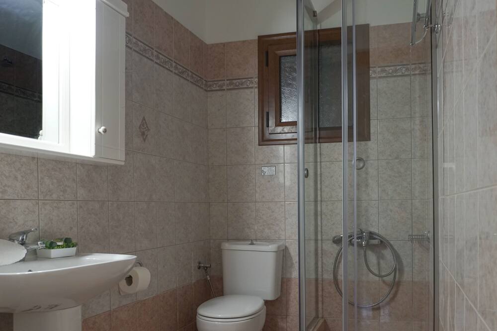 Photo of Bathroom in Kato Korakiana