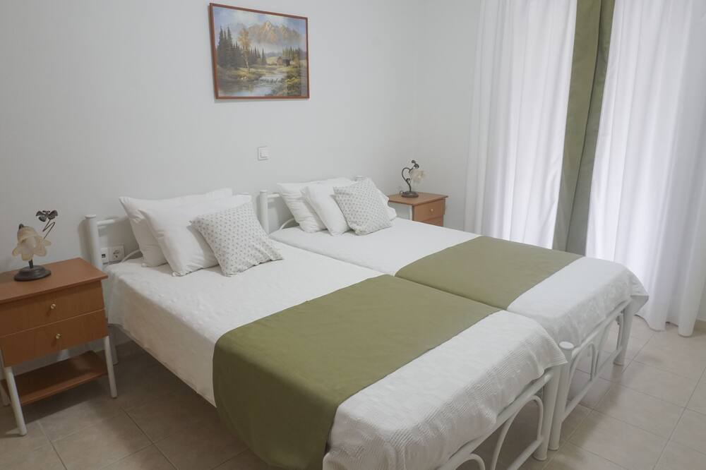 Photo of Bedroom in Kato Korakiana