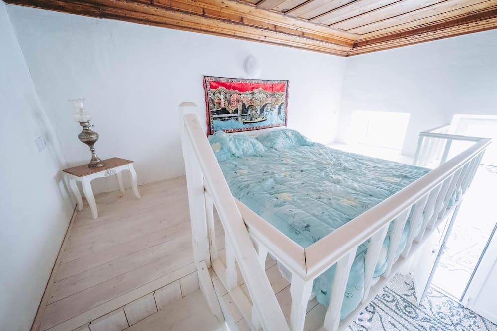 Photo of Bedroom in Koskinou