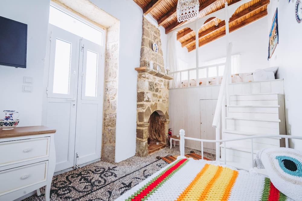 Photo of Bedroom in Koskinou