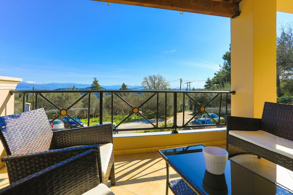 Photo of Patio Balcony in Gazatika