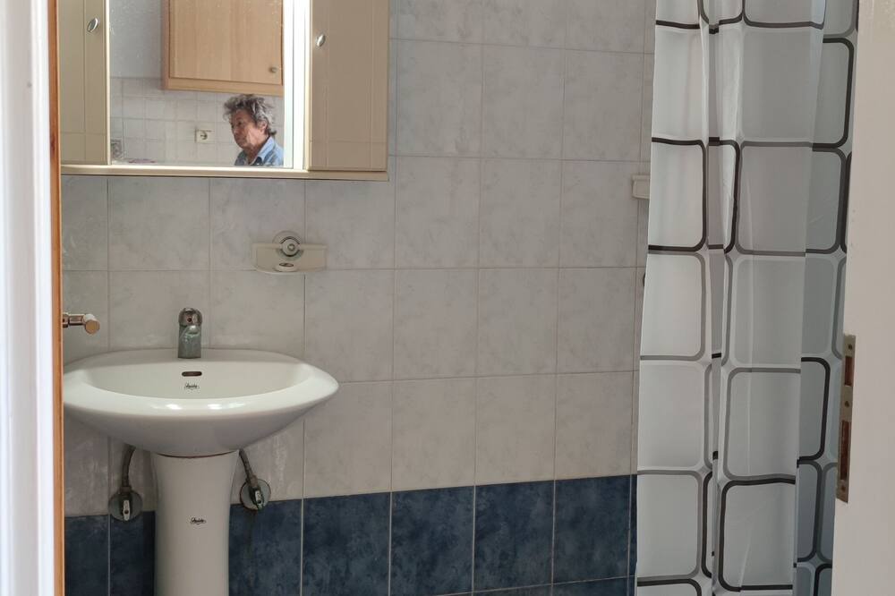 Photo of Bathroom in Drosia