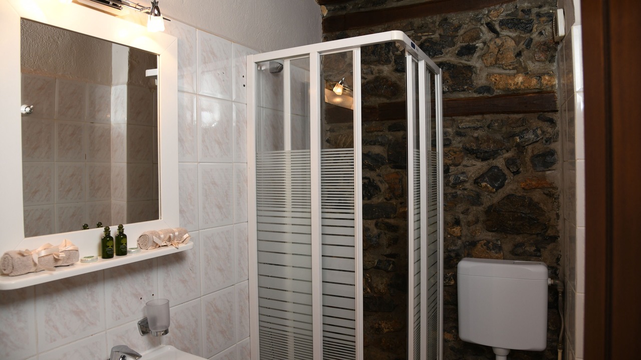 Photo of Bathroom in Aghios Athanasios