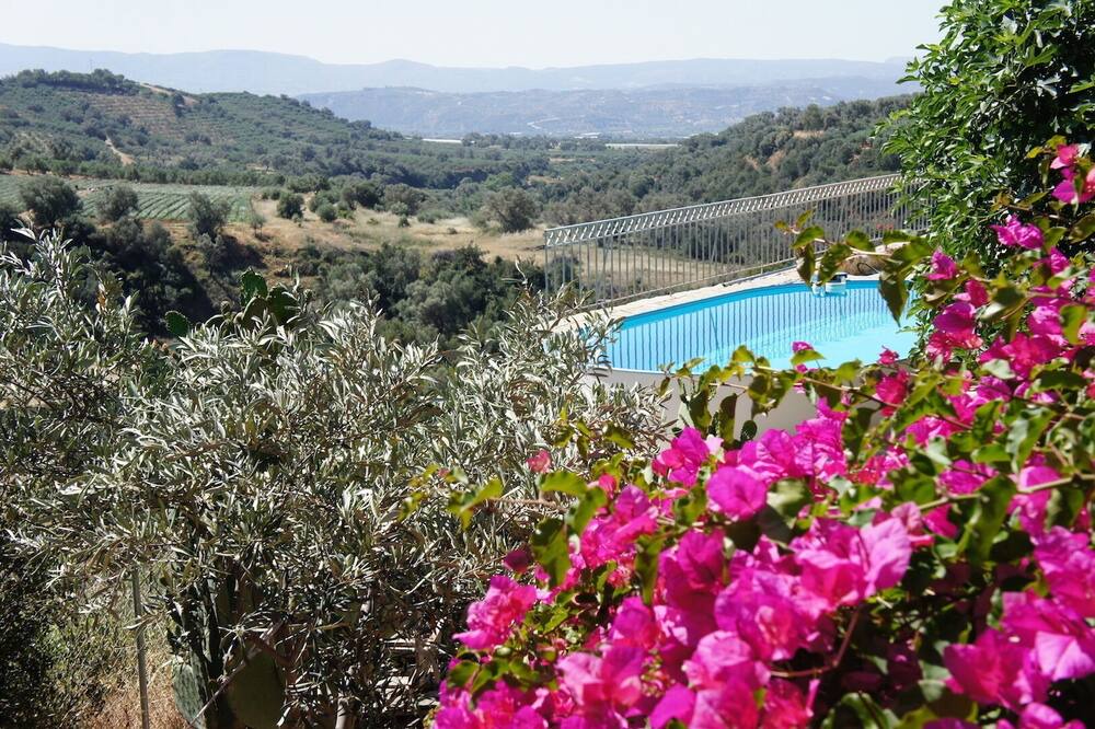 Photo of Outdoor in Faistos