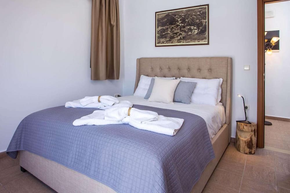 Photo of Bedroom in Pefkos