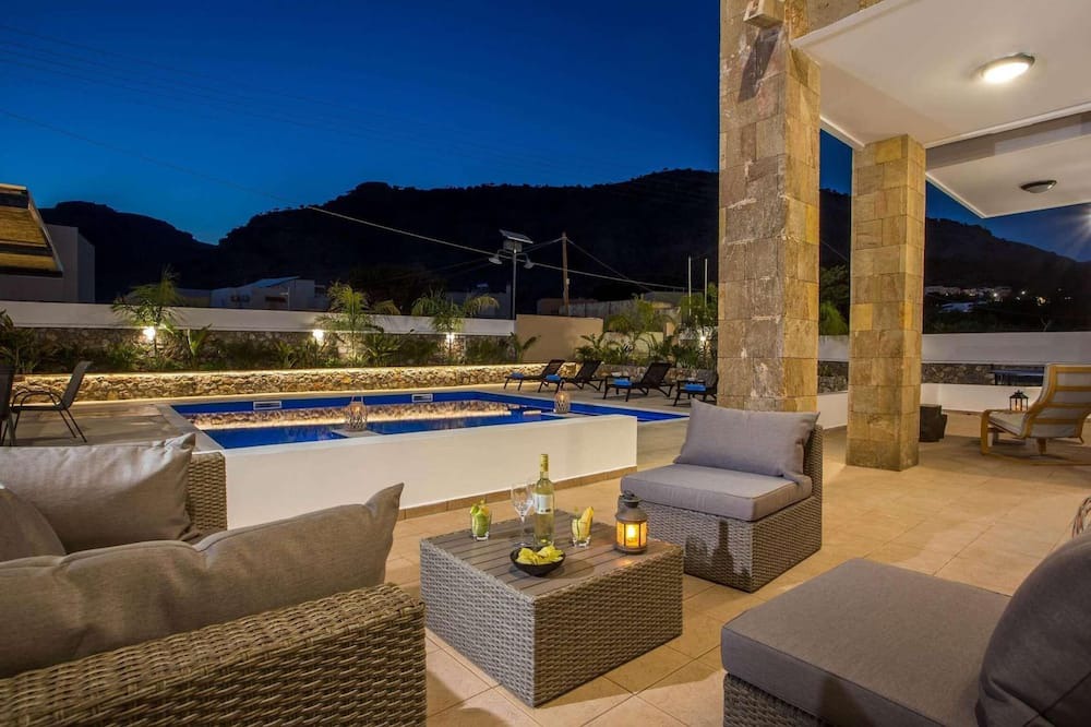 Photo of Patio Balcony in Pefkos