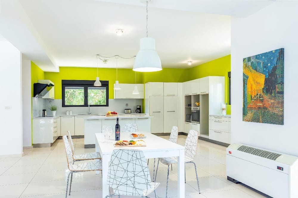 Photo of Kitchen in Kallithea