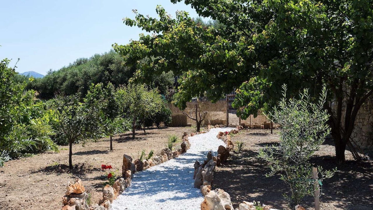 Photo of Outdoor in Margarites